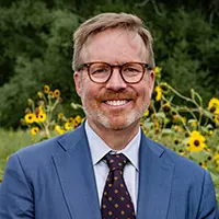 Headshot of Fleener Peterson Law attorney John Hummel